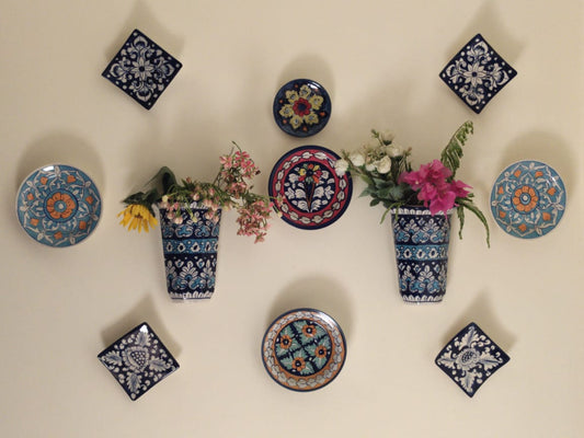 Wall hanging plates