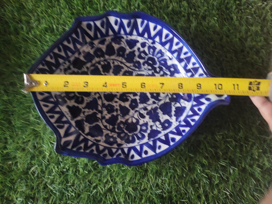 Ceramic Handmade Leaf Dish Platter | Size 11 inch